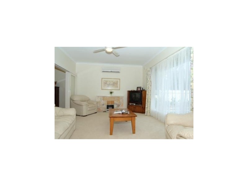 20 Mackirdy Street, Fulham SA 5024