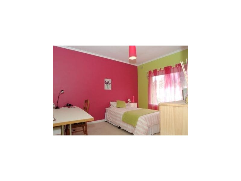 20 Mackirdy Street, Fulham SA 5024