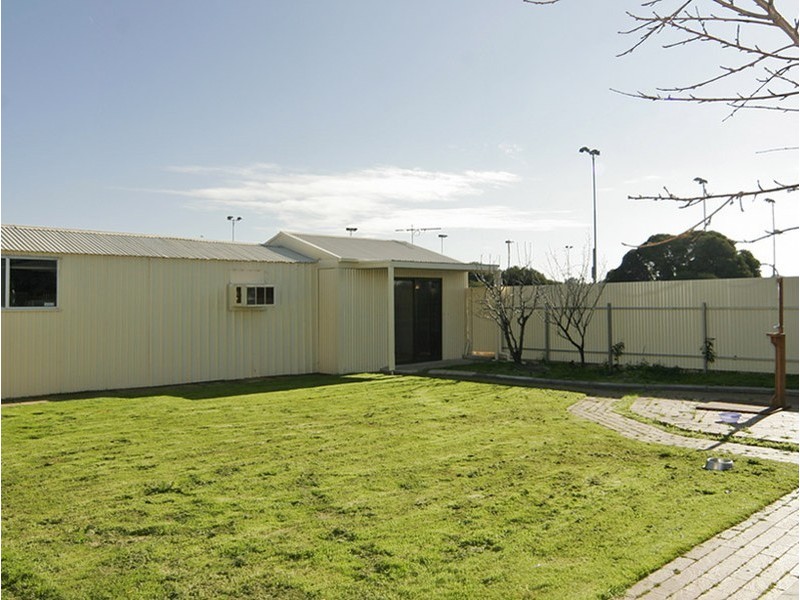 32 Davis Street, West Beach SA 5024