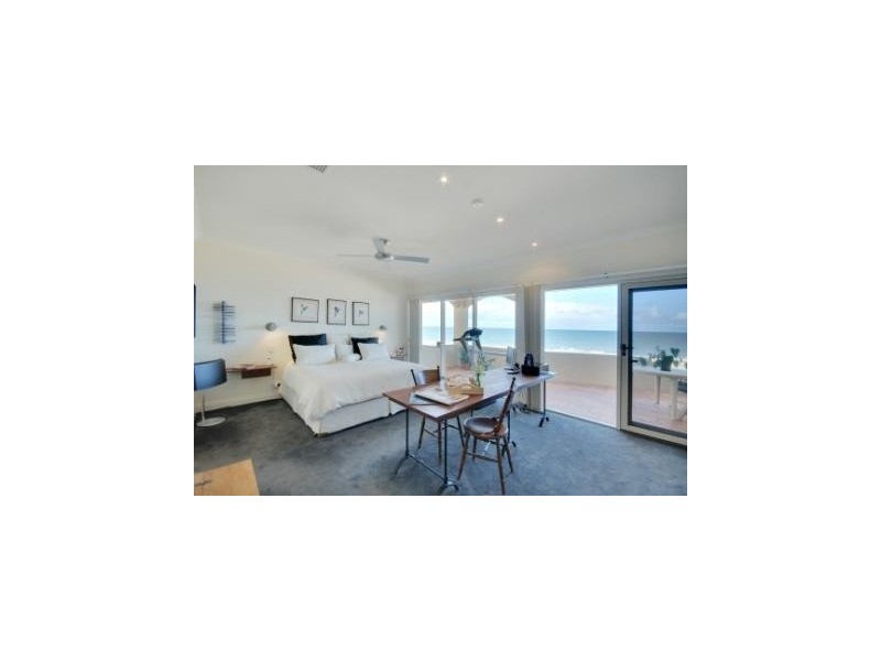 1/349 Esplanade, Henley Beach SA 5022
