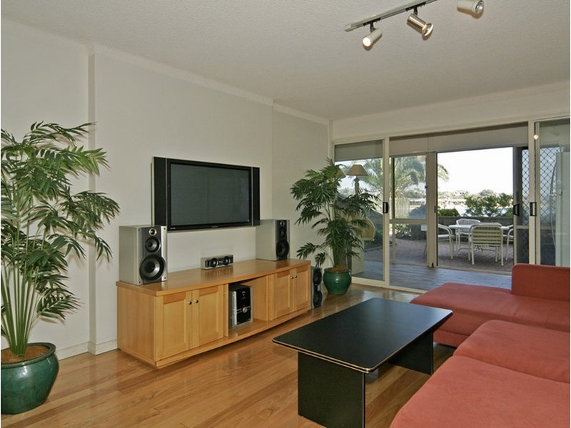 7/242 Trimmer Parade, West Lakes SA 5021