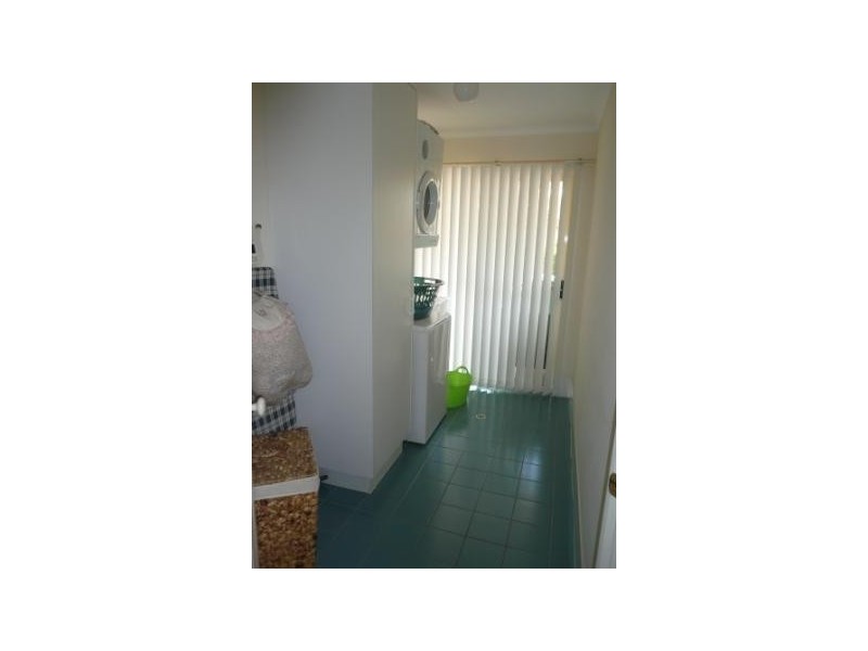 8 Knapman Crescent, Port Adelaide SA 5015