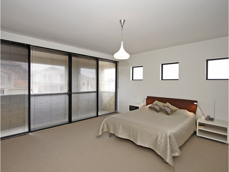 5 Mawson Close, Tennyson SA 5022