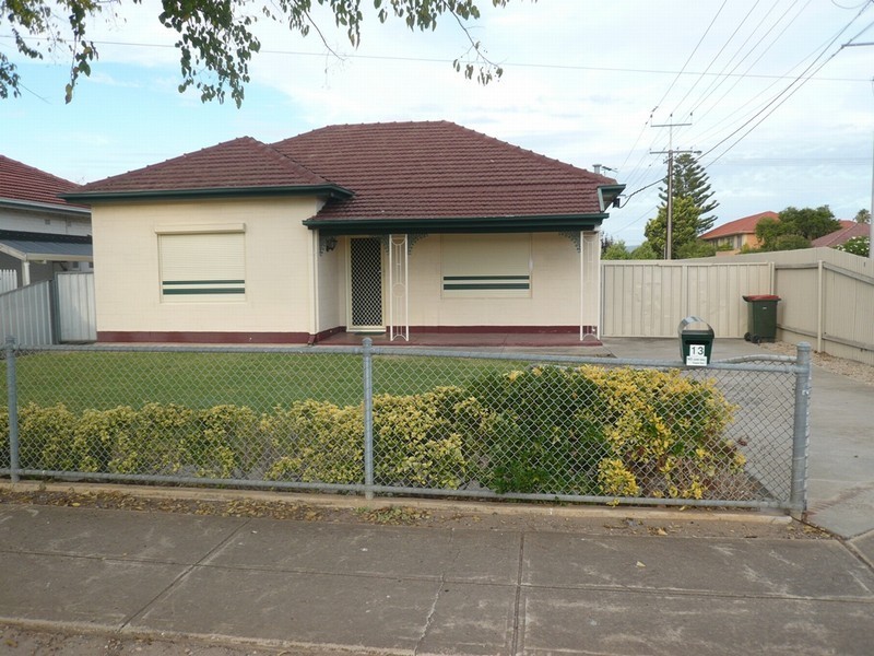13 Reynolds Avenue, Brooklyn Park SA 5032