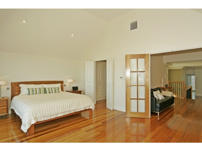 8 Bucknall Close, Tennyson SA 5022