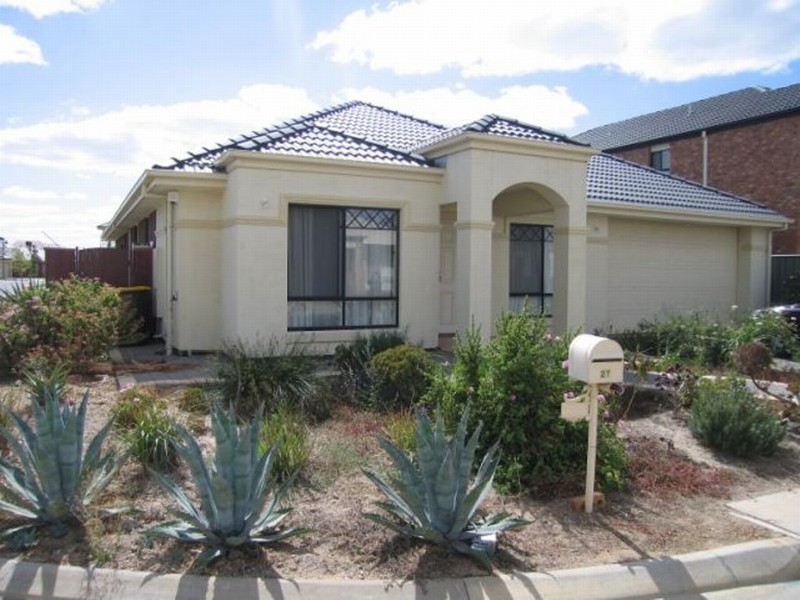 27 Innes Circuit, Mawson Lakes SA 5095