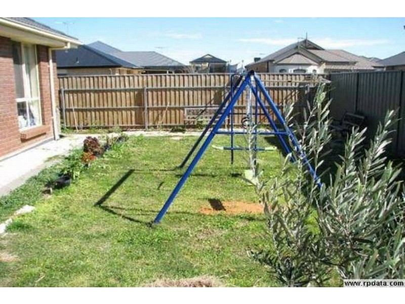 27 Innes Circuit, Mawson Lakes SA 5095