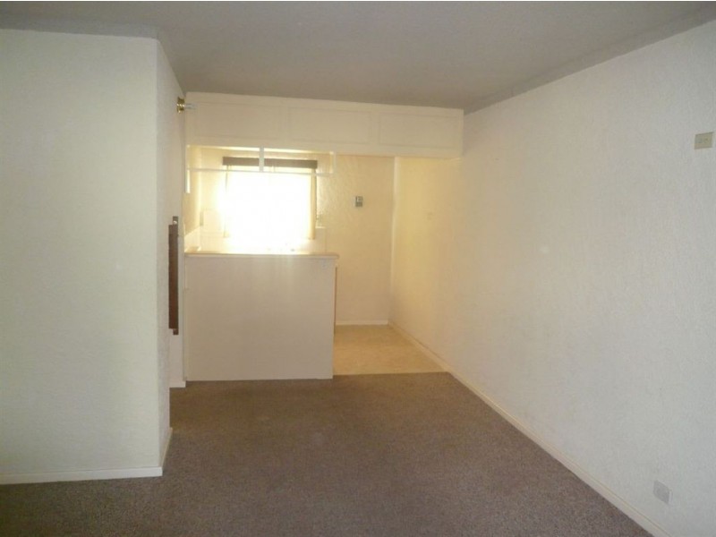 9/415 Seaview Road, Henley Beach SA 5022