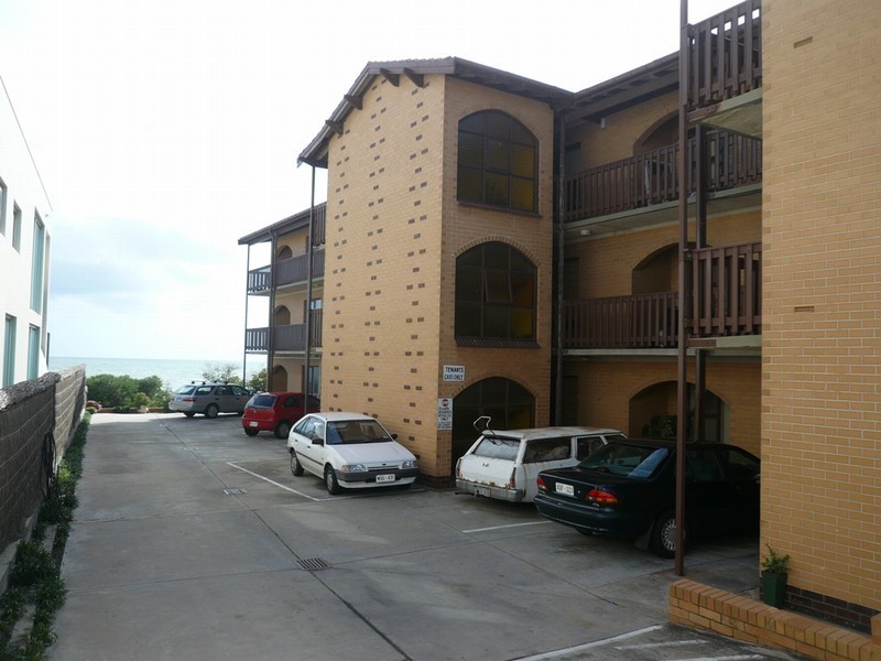 9/415 Seaview Road, Henley Beach SA 5022