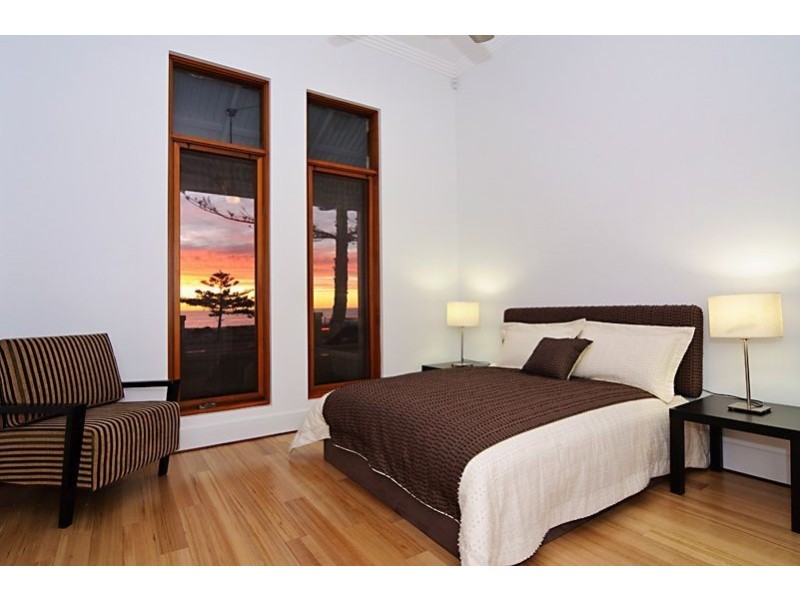 118 Esplanade, Semaphore SA 5019