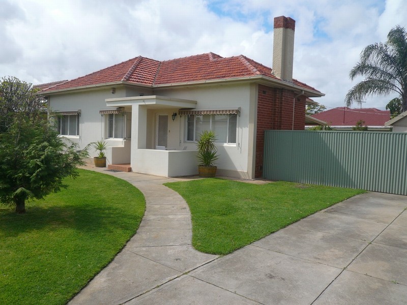 7 Dee Street, Woodville South SA 5011