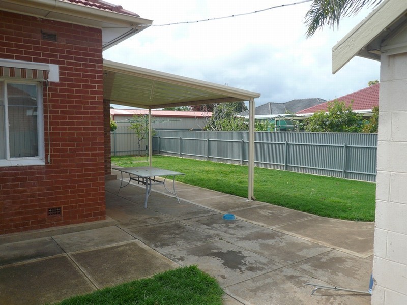 7 Dee Street, Woodville South SA 5011