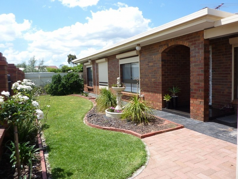 5 Hoskin Avenue, Kidman Park SA 5025