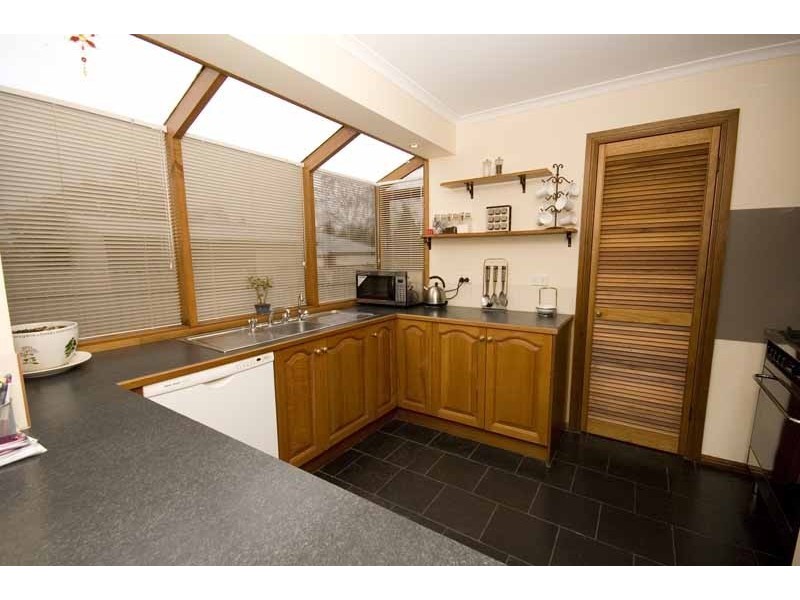 5 Ware Close, Mount Barker SA 5251