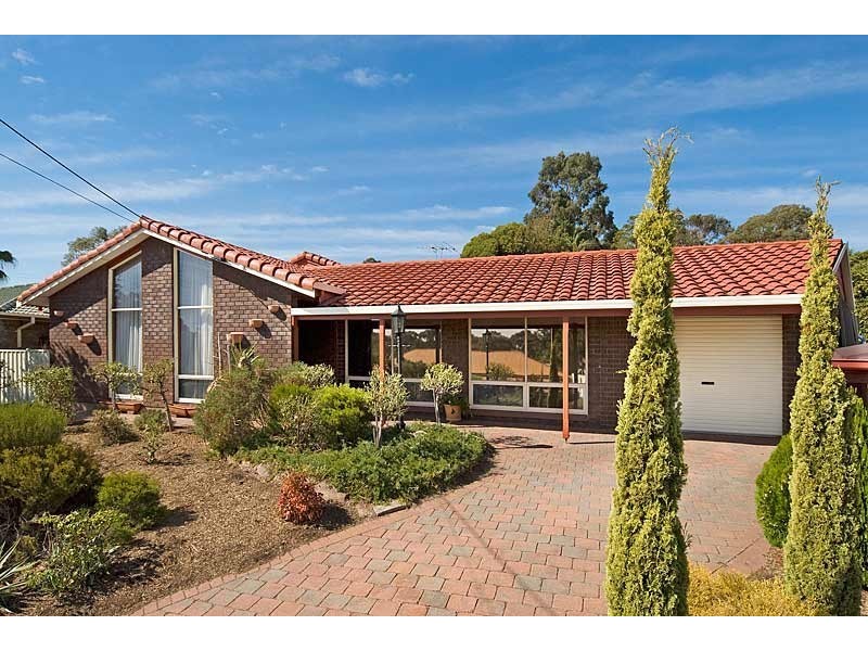 10 Veronica Street, Aberfoyle Park SA 5159