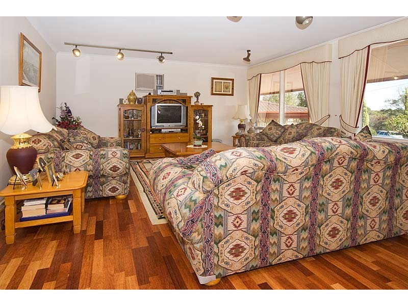 10 Veronica Street, Aberfoyle Park SA 5159