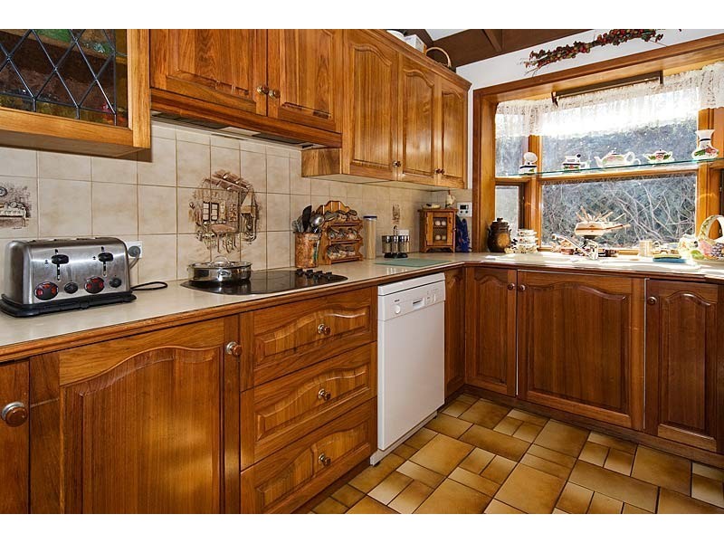 10 Veronica Street, Aberfoyle Park SA 5159