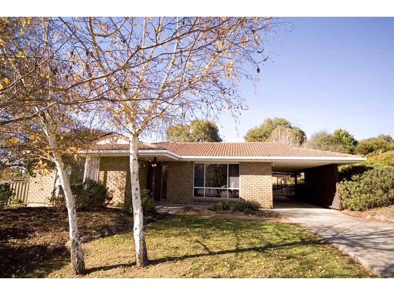 6 Carr Street, Mount Barker SA 5251