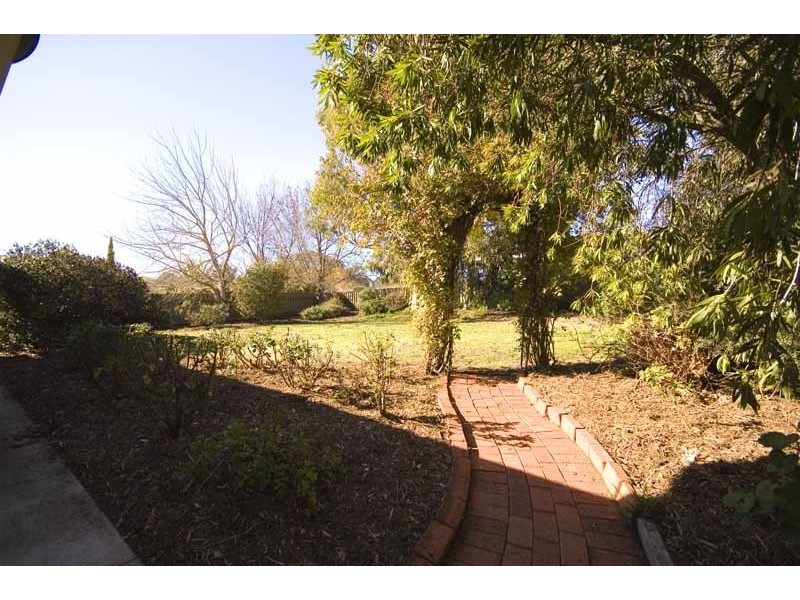 6 Carr Street, Mount Barker SA 5251