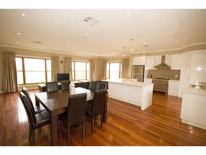 18 Sheridan Court, Mount Barker SA 5251