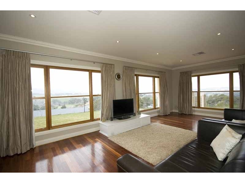 18 Sheridan Court, Mount Barker SA 5251