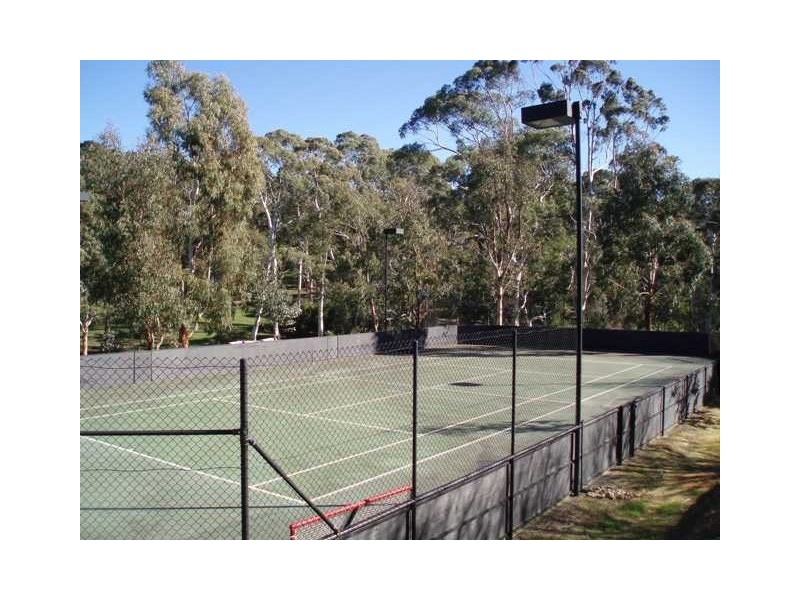 3 Nara Road, Stirling SA 5152