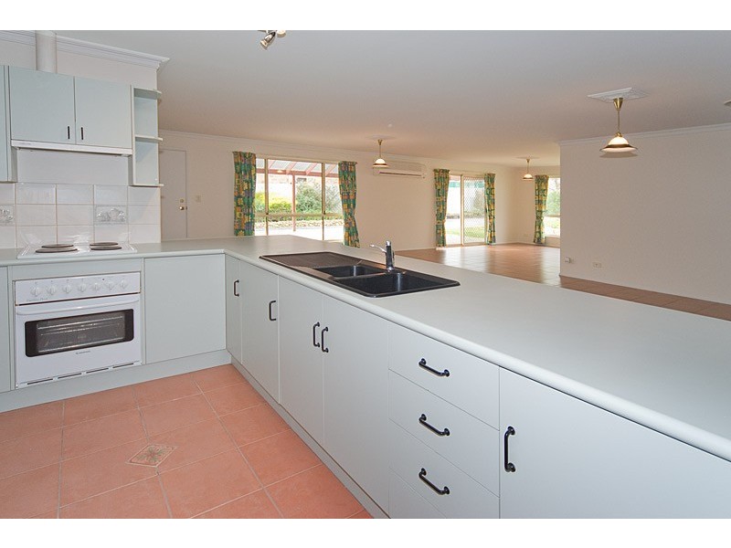 184 Onkaparinga Valley Road, Woodside SA 5244