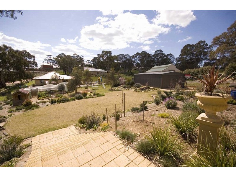 5 Hillside Court, Mount Barker SA 5251