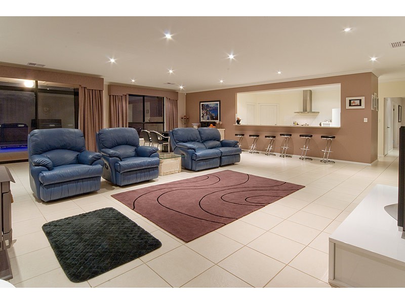 5 Claret Ash Drive, Mount Barker SA 5251
