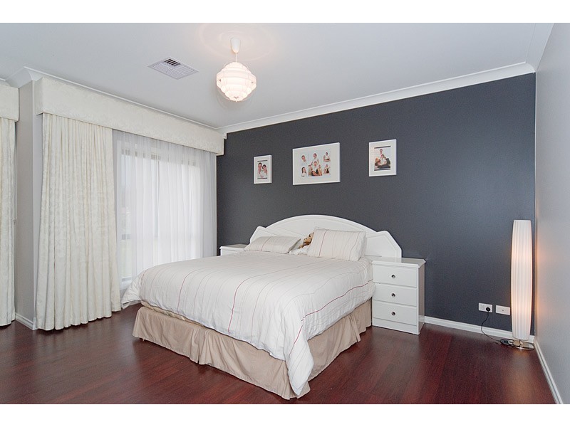 5 Claret Ash Drive, Mount Barker SA 5251