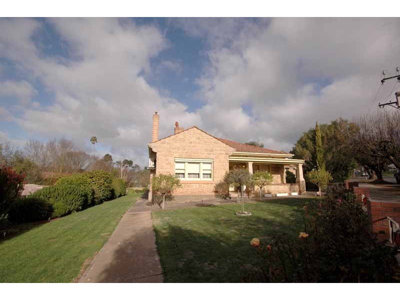 3 Pine Avenue, Hahndorf SA 5245