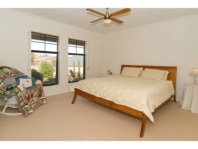 16 Ferguson Court, Mount Barker SA 5251