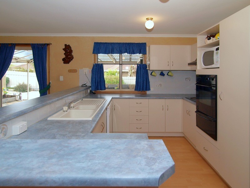 10 Gardenia Drive, Woodside SA 5244