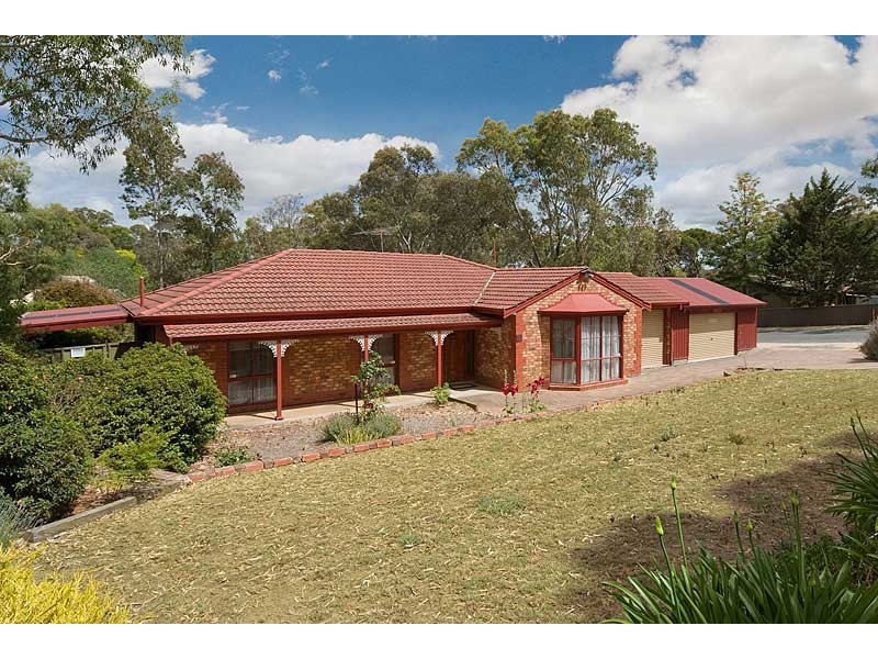 9 Sims Road, Mount Barker SA 5251