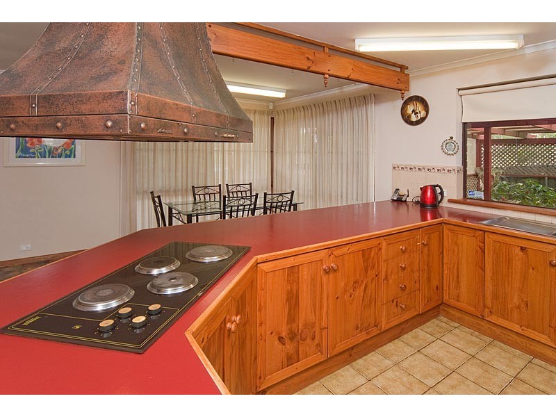 9 Sims Road, Mount Barker SA 5251