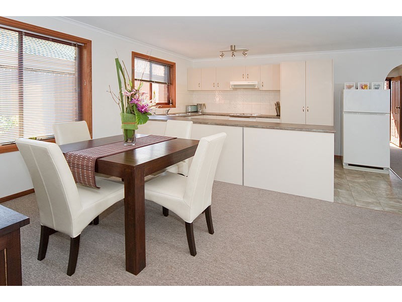 5a Sawyer Crescent, Mount Barker SA 5251