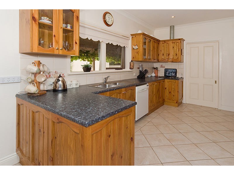 2 Hereford Avenue, Hahndorf SA 5245