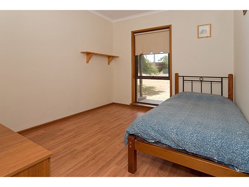 12 Victoria Road, Mount Barker SA 5251