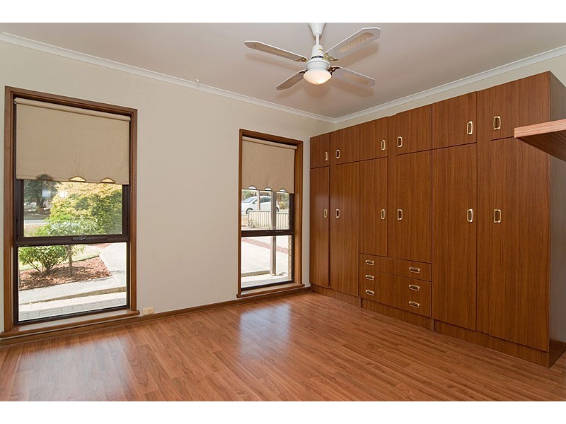 12 Victoria Road, Mount Barker SA 5251