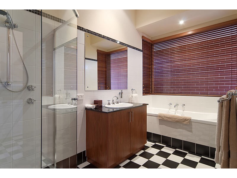 13 Lady Bute Drive, Mount Barker SA 5251