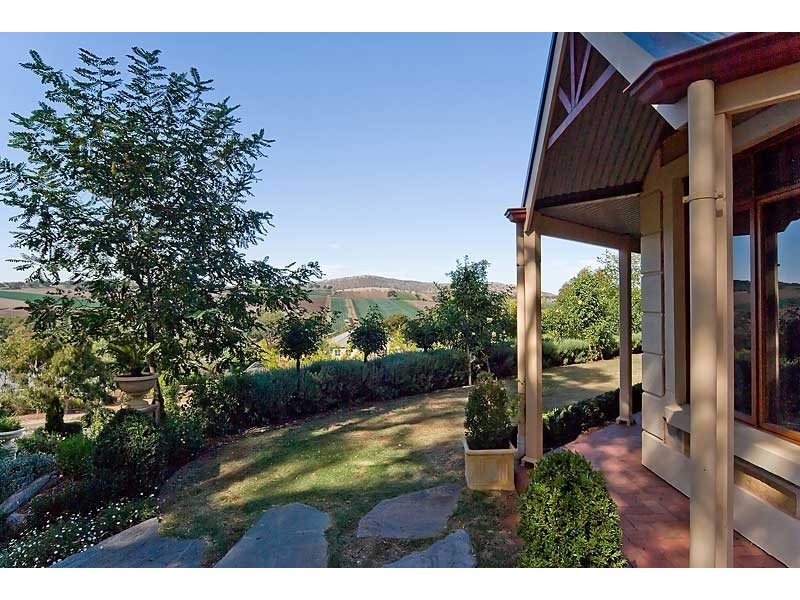 13 Lady Bute Drive, Mount Barker SA 5251