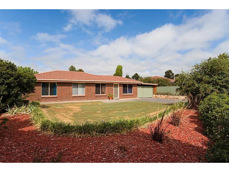 30 Lewis Avenue, Mount Barker SA 5251