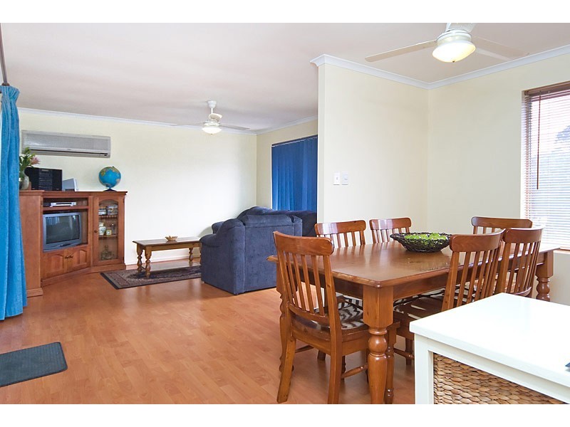 30 Lewis Avenue, Mount Barker SA 5251
