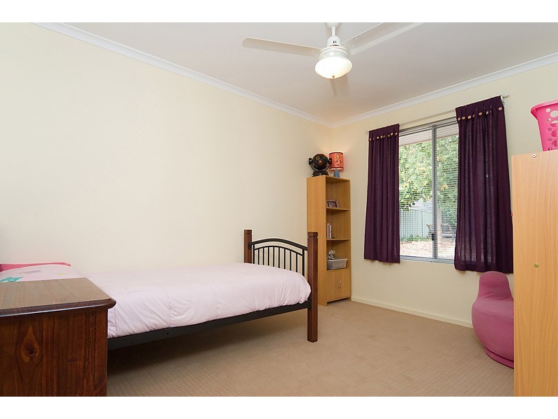 30 Lewis Avenue, Mount Barker SA 5251