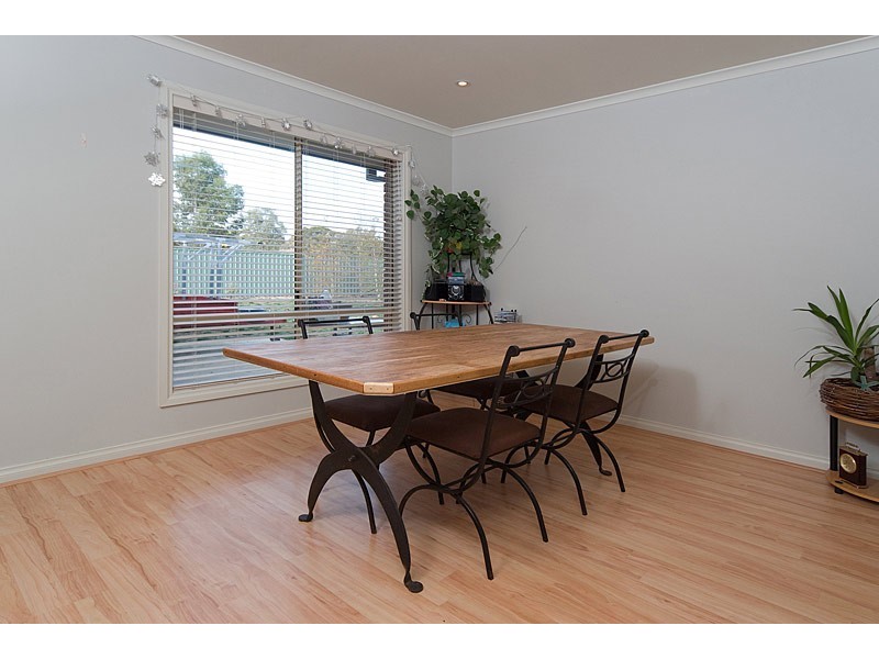 33 Strathmont Drive, Strathalbyn SA 5255