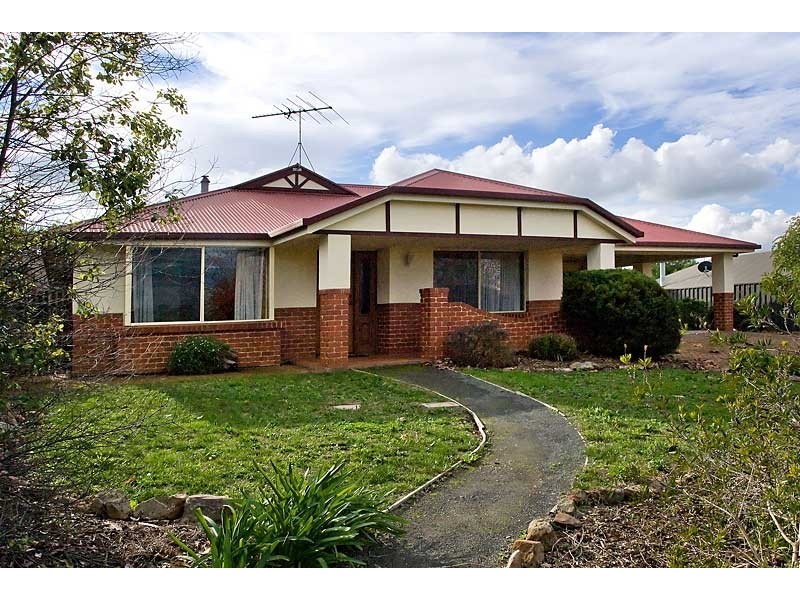 12 Cowan Avenue, Littlehampton SA 5250