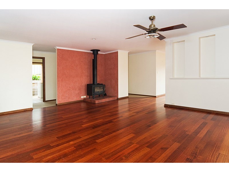 12 Cowan Avenue, Littlehampton SA 5250