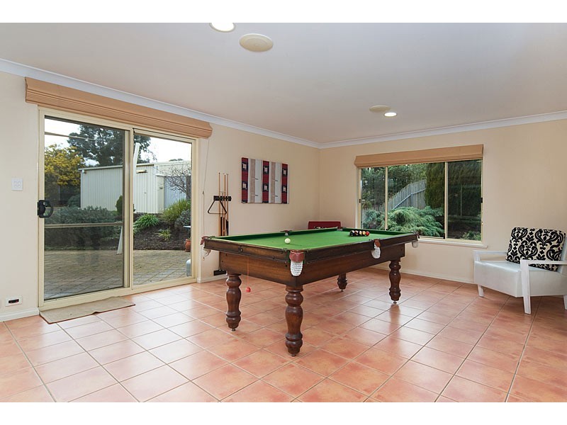 64 Burnbank Way, Mount Barker SA 5251