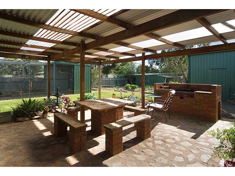 8 Hagen Street, Callington SA 5254