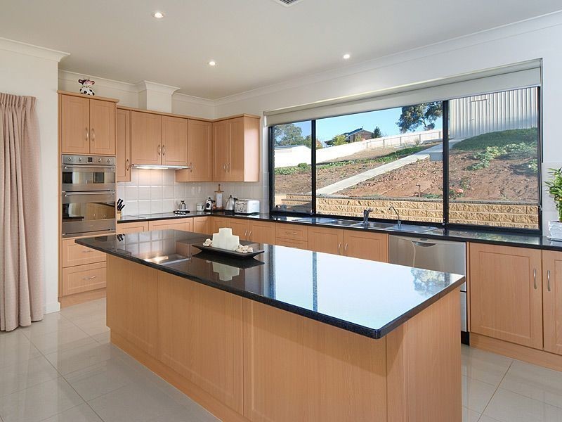 15 Yaktanga Way, Mount Barker SA 5251